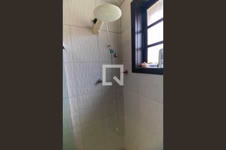 Banheiro da Suíte de casa para alugar com 3 quartos, 160m² em Itaipu, Niterói