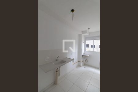 Cozinha e Área de Serviço de apartamento à venda com 2 quartos, 42m² em Colônia (zona Leste), São Paulo