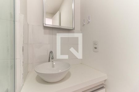 Banheiro de kitnet/studio para alugar com 1 quarto, 25m² em Campos Elíseos, São Paulo