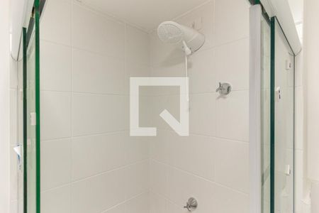 Banheiro de kitnet/studio para alugar com 1 quarto, 25m² em Campos Elíseos, São Paulo