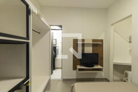 Sala/Quarto de apartamento para alugar com 1 quarto, 20m² em Alto Boqueirão, Curitiba