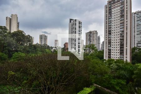 Vista de apartamento para alugar com 3 quartos, 296m² em Jardim Fonte do Morumbi, São Paulo