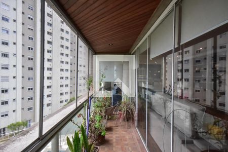 Varanda de apartamento para alugar com 3 quartos, 296m² em Jardim Fonte do Morumbi, São Paulo