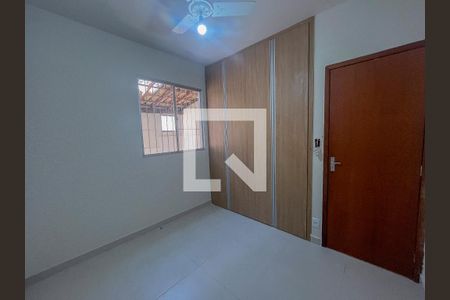 Quarto 2 de apartamento para alugar com 3 quartos, 95m² em Fernão Dias, Belo Horizonte