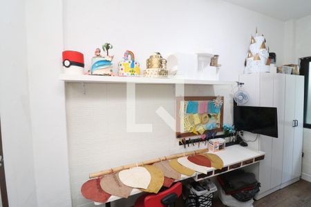 Quarto 6 de casa à venda com 6 quartos, 180m² em Jardim Guanabara, Rio de Janeiro