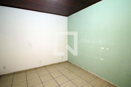 Quarto 2 de casa para alugar com 2 quartos, 70m² em Penha, Rio de Janeiro