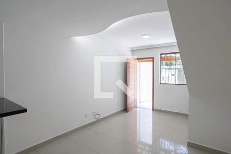 Sala/Cozinha de casa para alugar com 2 quartos, 80m² em Itapoã, Belo Horizonte