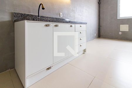 Cozinha de kitnet/studio à venda com 1 quarto, 25m² em Barra Funda, São Paulo