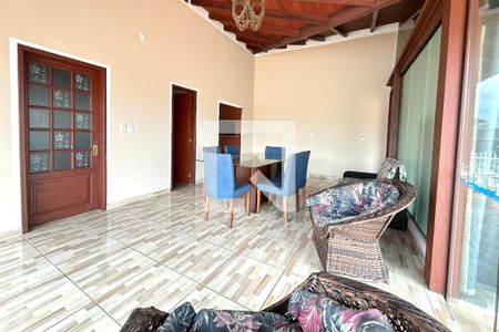 Sala de apartamento para alugar com 2 quartos, 90m² em Barreiros, São José