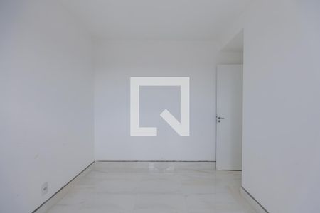 Quarto 1 de apartamento para alugar com 2 quartos, 43m² em Parque Arariba, São Paulo