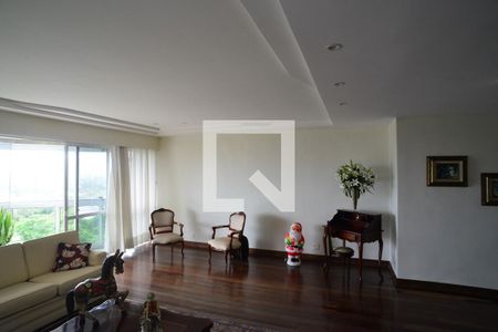 Sala de apartamento à venda com 4 quartos, 210m² em Barra da Tijuca, Rio de Janeiro