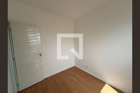 Quarto de apartamento à venda com 1 quarto, 32m² em Todos Os Santos, Rio de Janeiro