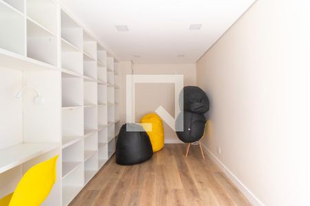 Biblioteca de apartamento para alugar com 2 quartos, 33m² em Vila Progresso (zona Leste), São Paulo