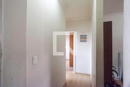 Corredor de apartamento à venda com 3 quartos, 84m² em Parque Xangri-lá, Contagem