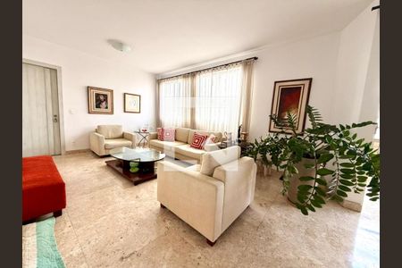 Apartamento à venda com 4 quartos, 162m² em Lourdes, Belo Horizonte