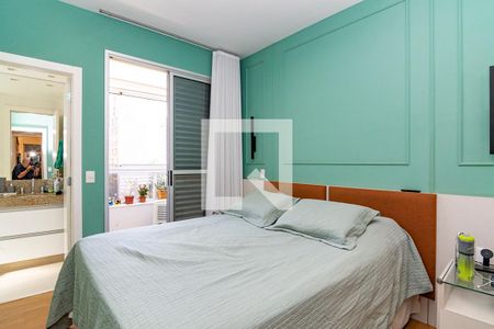 Suíte de apartamento à venda com 3 quartos, 96m² em Santo Antônio, Belo Horizonte