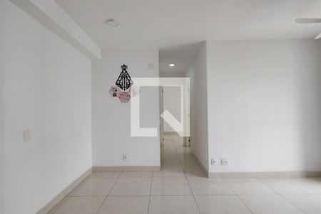 Sala de apartamento à venda com 2 quartos, 58m² em Jacarepaguá, Rio de Janeiro