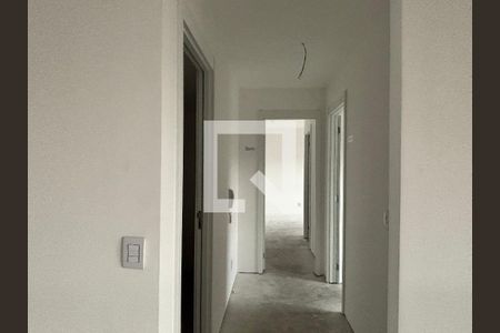 Corredor de apartamento à venda com 2 quartos, 114m² em Parque Imperial, São Paulo