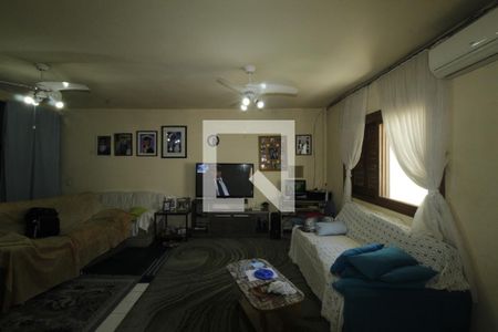 Sala de casa à venda com 5 quartos, 242m² em Cristo Redentor, Porto Alegre