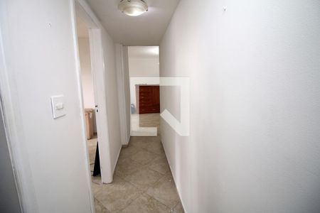 Sala - Corredor de apartamento à venda com 2 quartos, 90m² em Olaria, Rio de Janeiro