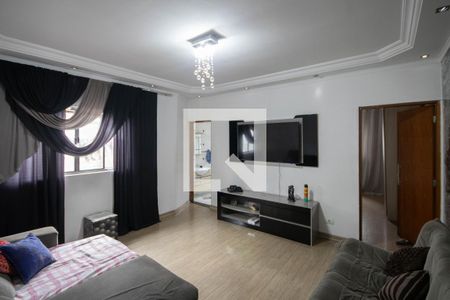 Sala de casa à venda com 4 quartos, 240m² em Jardim Japao, São Paulo