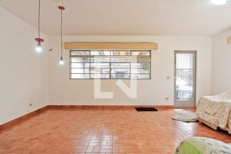 Sala de casa para alugar com 3 quartos, 265m² em Parque Peruche, São Paulo