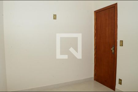 Quarto 2 de apartamento para alugar com 2 quartos, 47m² em Aarão Reis, Belo Horizonte