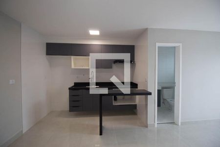 Sala/Cozinha de kitnet/studio para alugar com 1 quarto, 32m² em Vila Santa Terezinha (zona Norte), São Paulo