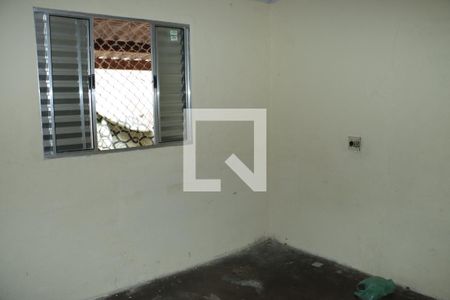 Casa para alugar com 3 quartos, 70m² em Recanto Arco Verde, Cotia