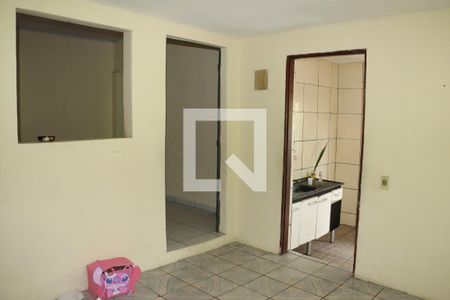 Casa para alugar com 3 quartos, 70m² em Recanto Arco Verde, Cotia