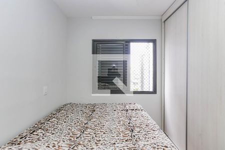 Suíte de apartamento à venda com 3 quartos, 68m² em Vila Mariana, São Paulo