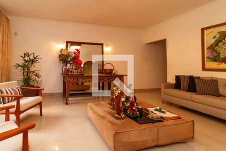 Sala de casa para alugar com 5 quartos, 420m² em Vila Maria Alta, São Paulo