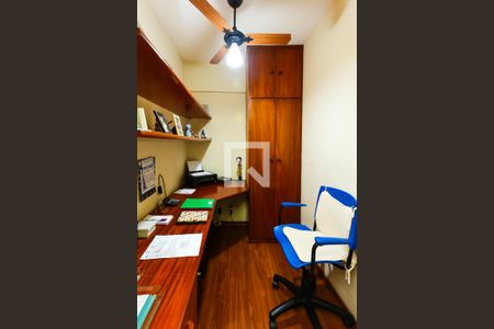 Escritório de apartamento para alugar com 2 quartos, 60m² em Parque Assuncao, Taboão da Serra