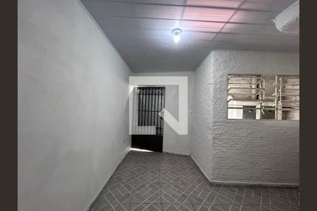 Cozinha e Área de Serviço de casa para alugar com 1 quarto, 23m² em Jardim Ubirajara (zona Sul), São Paulo