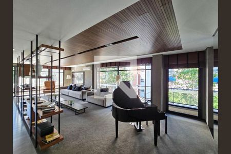 Apartamento à venda com 2 quartos, 136m² em Pacaembu, São Paulo