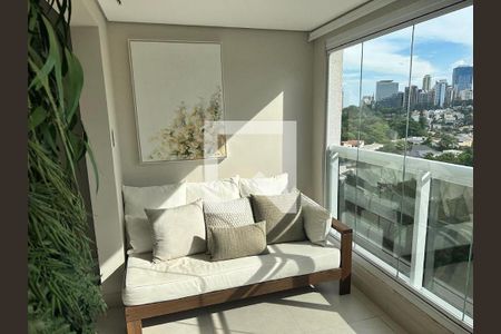 Apartamento à venda com 2 quartos, 63m² em Empresarial 18 do Forte, Barueri
