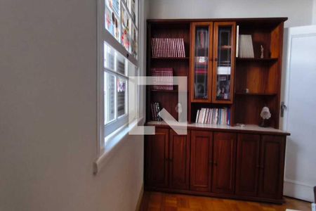 Casa à venda com 4 quartos, 465m² em Bonfim, Belo Horizonte