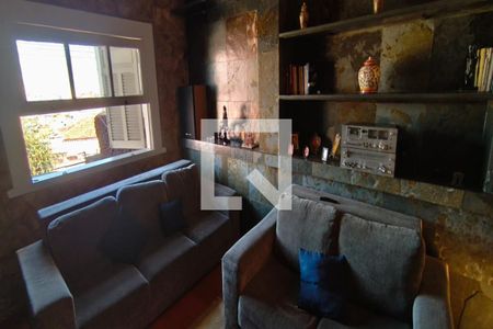 Casa à venda com 4 quartos, 465m² em Bonfim, Belo Horizonte