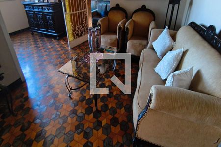 Casa à venda com 4 quartos, 465m² em Bonfim, Belo Horizonte