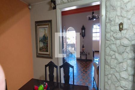 Casa à venda com 4 quartos, 465m² em Bonfim, Belo Horizonte