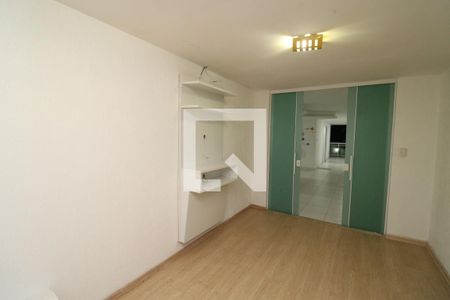 Quarto 2 de casa para alugar com 5 quartos, 1199m² em Jardim Guanabara, Rio de Janeiro