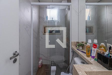 banheiro social_2 de apartamento à venda com 2 quartos, 56m² em Vila Caraguata, São Paulo