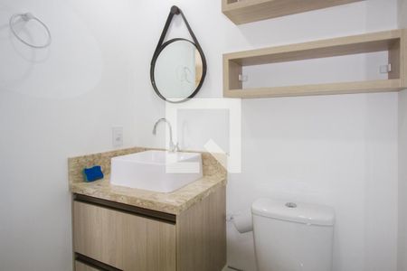 Banheiro de apartamento para alugar com 1 quarto, 34m² em Santo Amaro, São Paulo