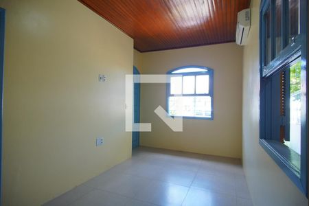 Sala de casa para alugar com 2 quartos, 88m² em Sarandi, Porto Alegre
