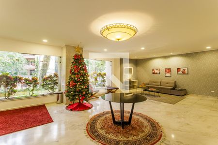 Hall social de apartamento para alugar com 3 quartos, 242m² em Indianópolis, São Paulo