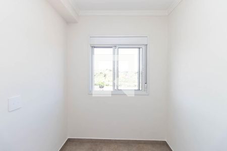 Quarto 1 de apartamento para alugar com 2 quartos, 42m² em Vila Galvão, São Paulo