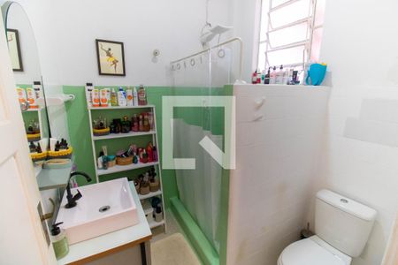 Banheiro de apartamento à venda com 1 quarto, 40m² em Icaraí, Niterói