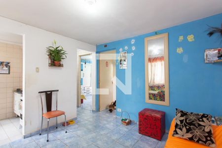 Sala de apartamento para alugar com 2 quartos, 65m² em Jardim Robru, São Paulo