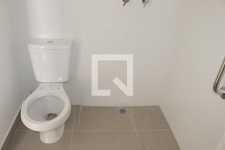 Banheiro de kitnet/studio à venda com 1 quarto, 23m² em Consolação, São Paulo