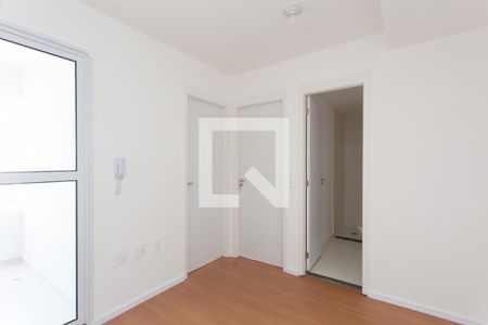 Sala / Cozinha  de apartamento à venda com 2 quartos, 28m² em Itaquera, São Paulo